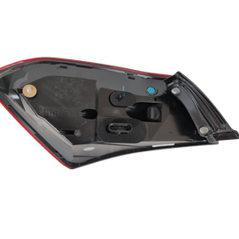 MASERATI GHIBLI Original Exterior Taillight DX 670008481